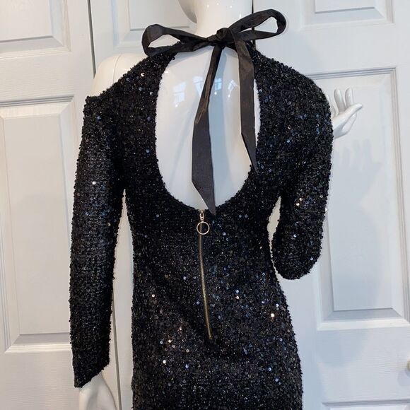 New StyleKeepers Valentina Sequined  Asymmetric - Picture 10 of 16